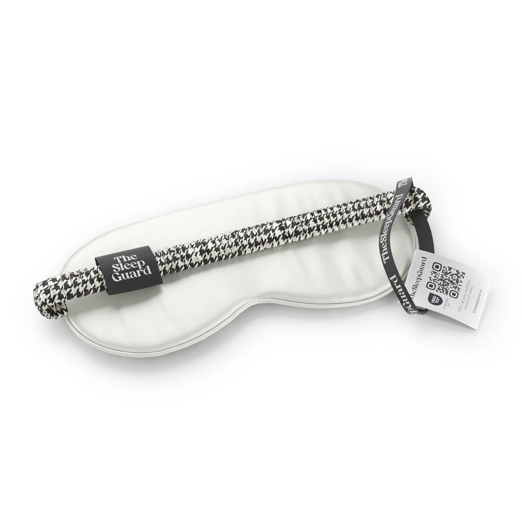 Pure Silk Sleep Mask [100% 6A Mulberry Silk, 22 Momme] - Houndstooth Pattern
